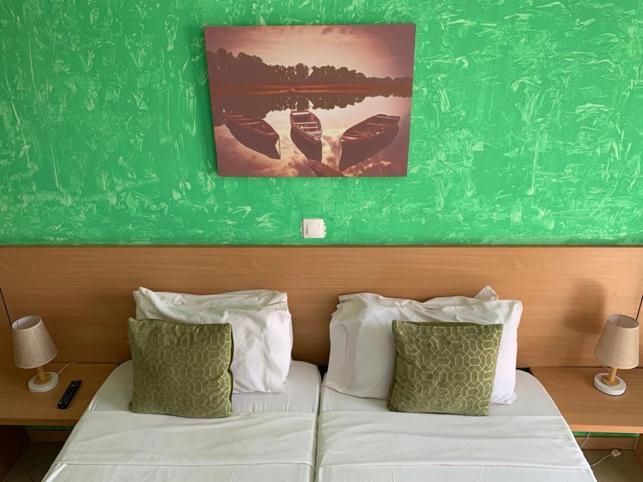 Deluxe Aparthotel ปรายา ภายนอก รูปภาพ