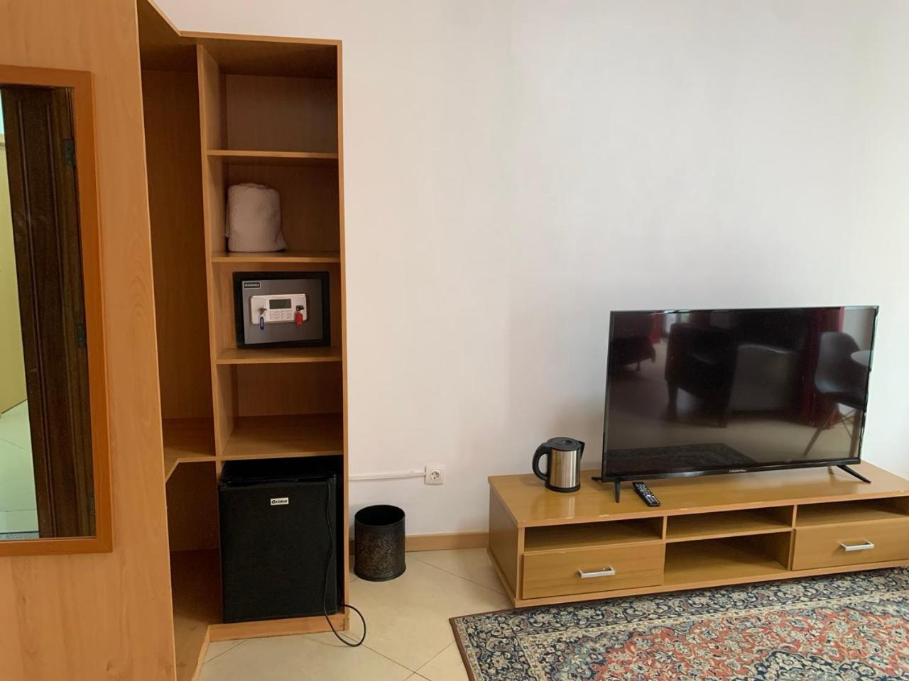Deluxe Aparthotel ปรายา ภายนอก รูปภาพ